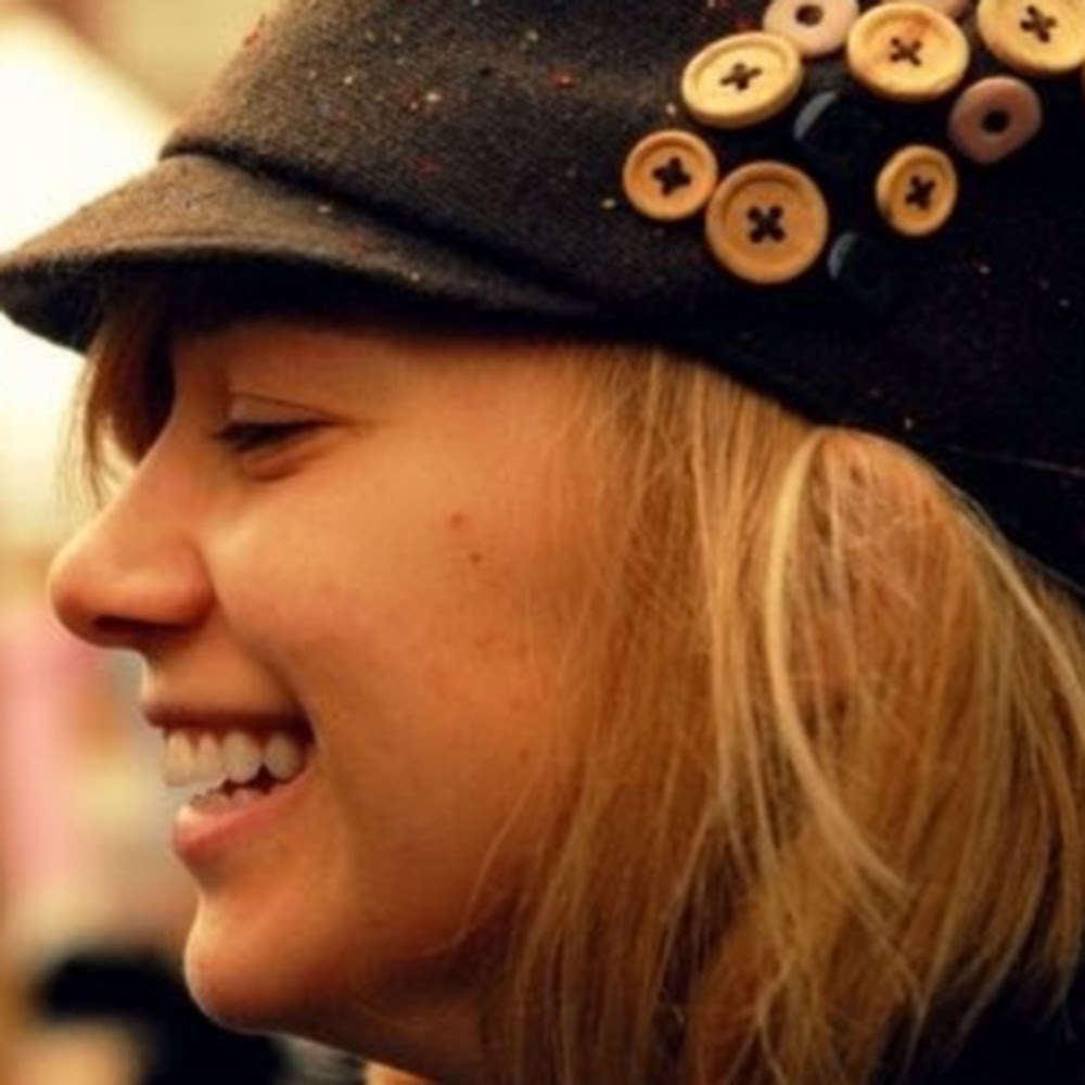 Meet your Posher, Ellie